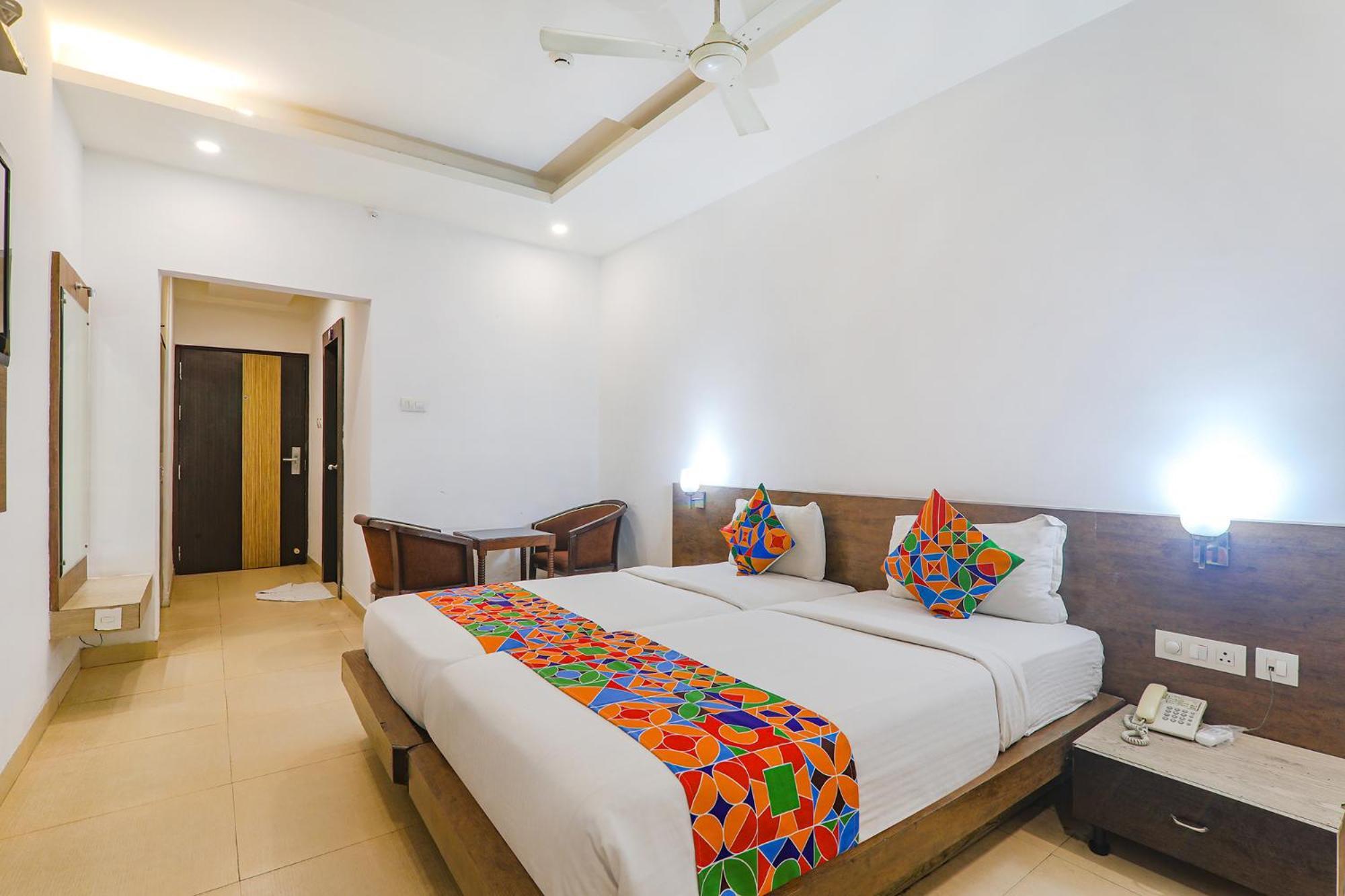 Fabhotel Prime The Continental Lucknow Extérieur photo