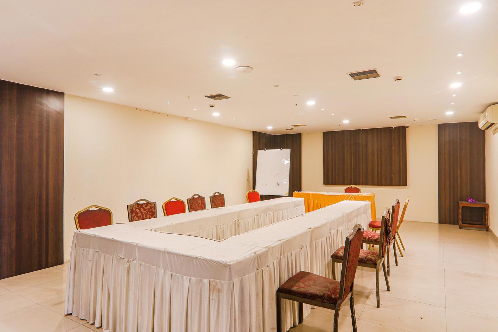 Fabhotel Prime The Continental Lucknow Extérieur photo